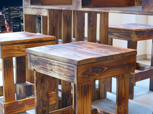 Palettenmöbel Sitzgruppe – Paletten Tisch & Hocker 4